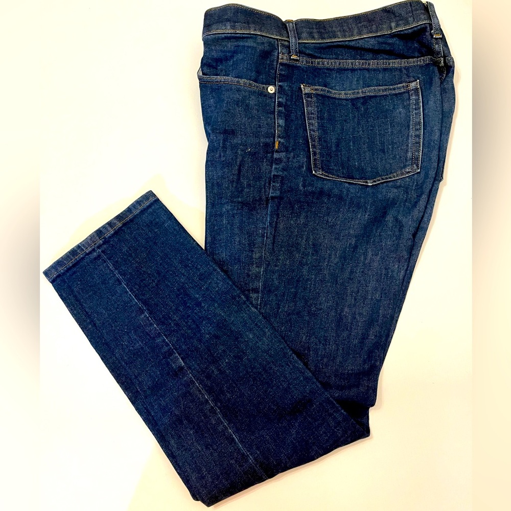 Everlane “The Slim Jean”